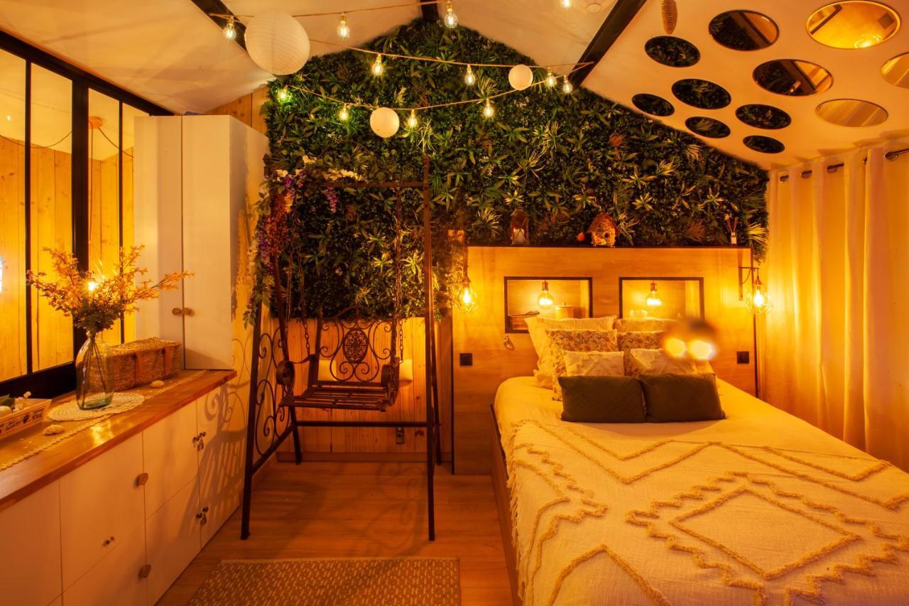 Love Room Romantique Les Petits Plaisirs Angers Bagian luar foto